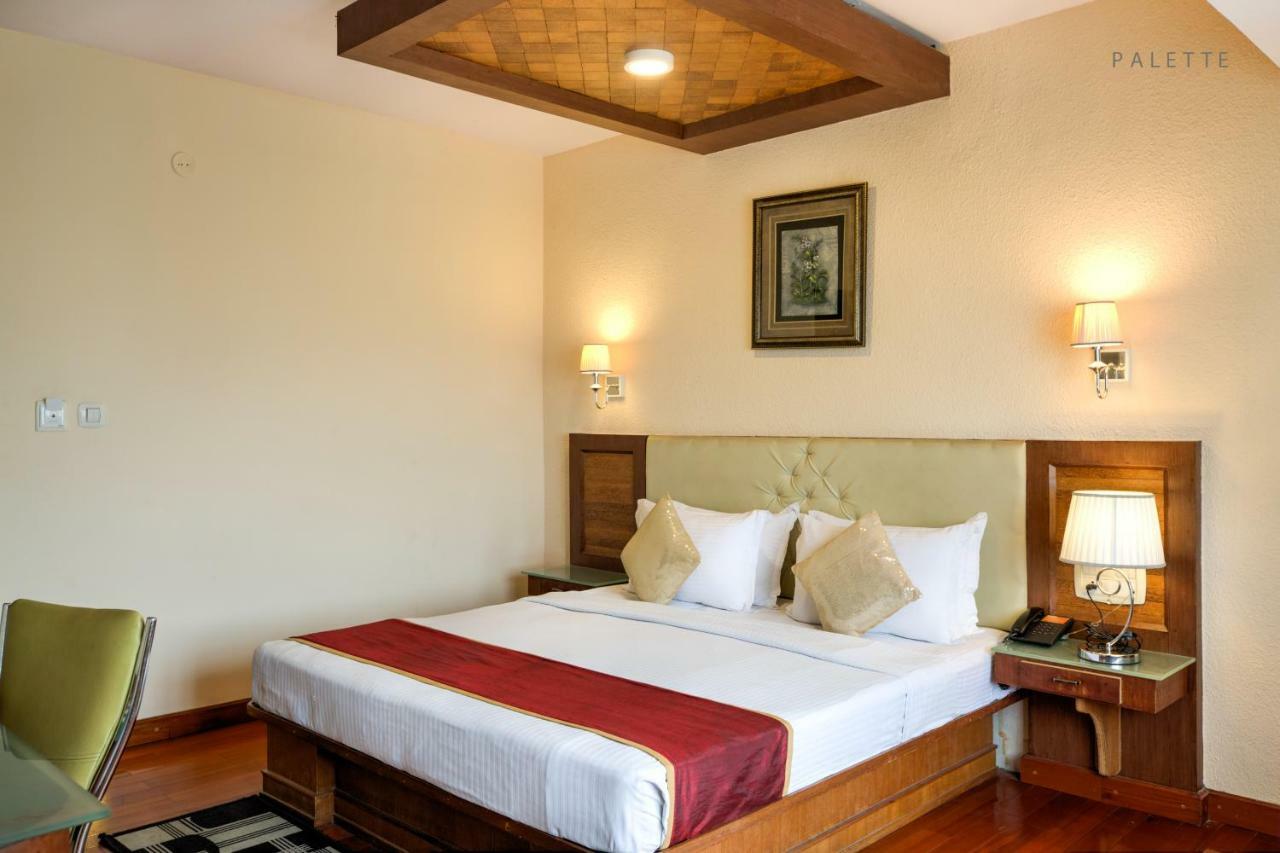 העיר בנגלור Golden Metro Hotel מראה חיצוני תמונה